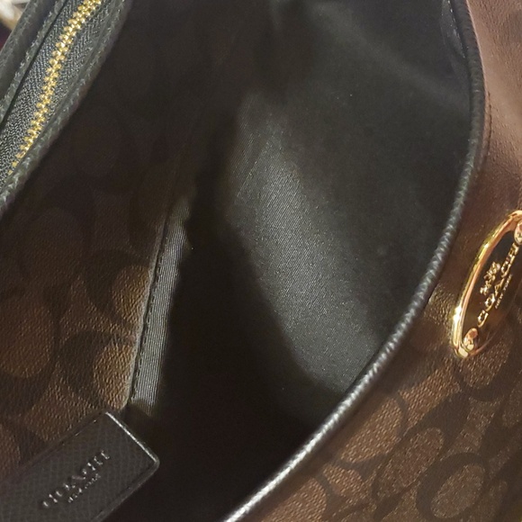 Coach Leather Crossbody 🍫 chocolate on light brown. EUC!!! - Picture 9 of 14